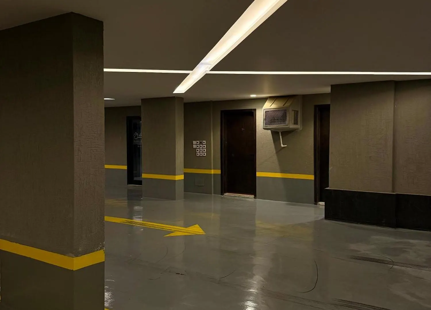 Solo Traveler - Self Check In Hotel Djedda Capsulehotel